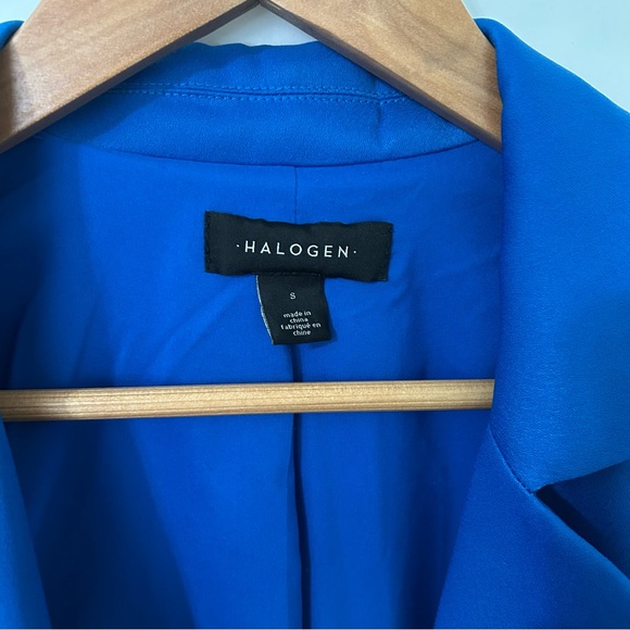 Halogen | Women’s Vibrant Blue Satin Blazer | Size Small - Picture 3 of 7